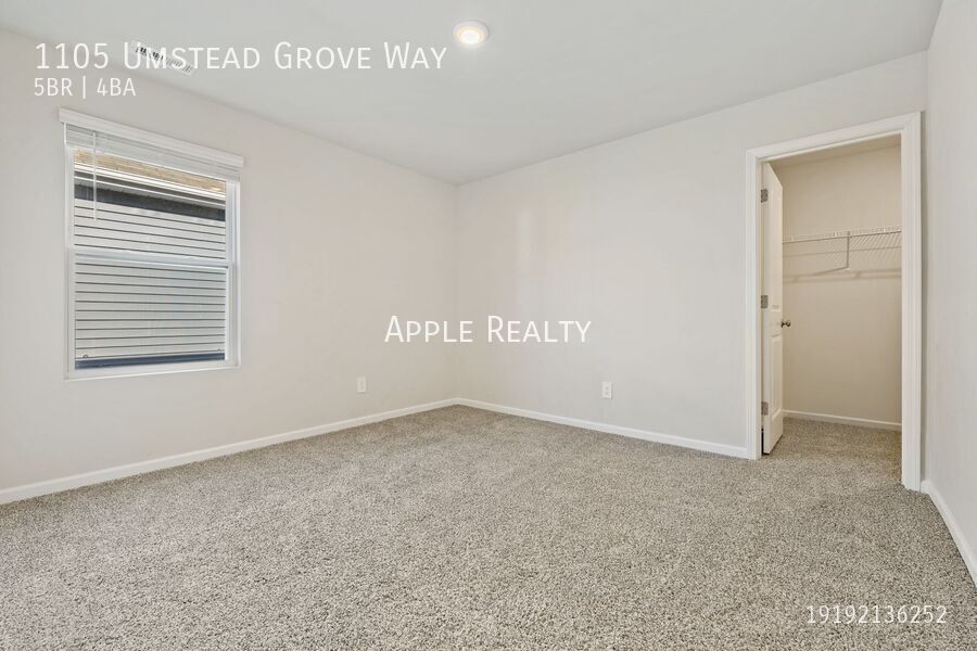 Building Photo - 1105 Umstead Grv Wy