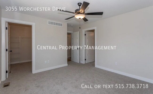 Building Photo - 3055 Worchester Dr