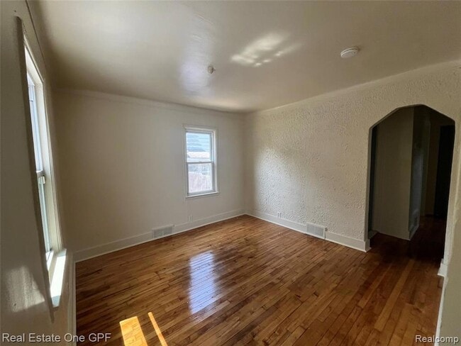 Building Photo - 8679 Chalmers Ave
