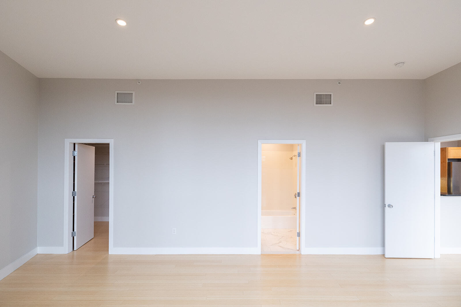 Building Photo - 450 Harrison Ave