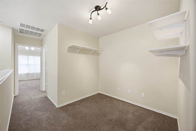 Building Photo - 59 E Stedhill Loop