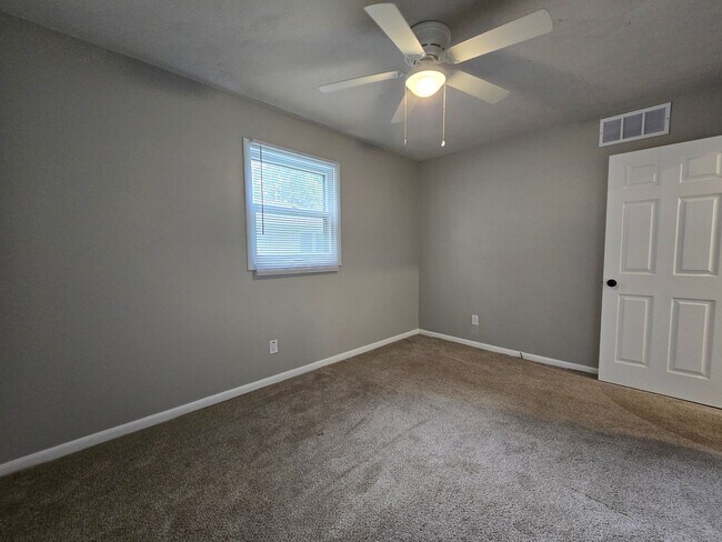Building Photo - 1208 Gettysberg