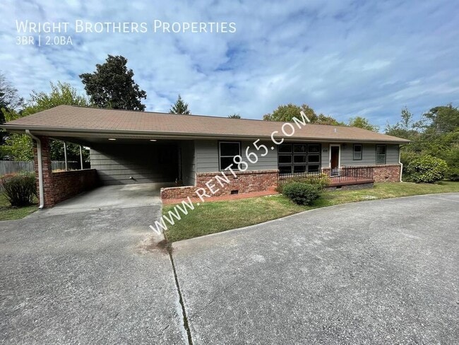 Building Photo - 4709 Lonas Dr