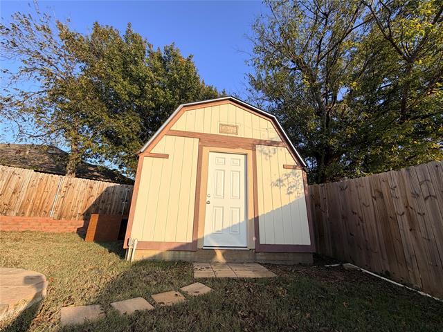 Building Photo - 7205 Windcrest Ct E