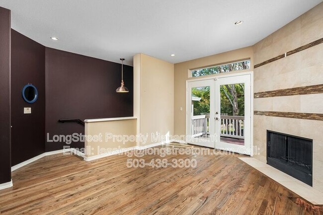 Building Photo - 3531 S Kelly Ave