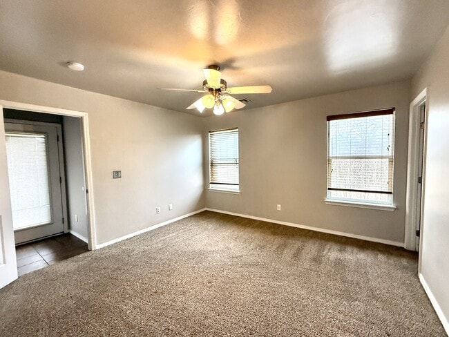 Building Photo - 4613 Mill Creek Dr