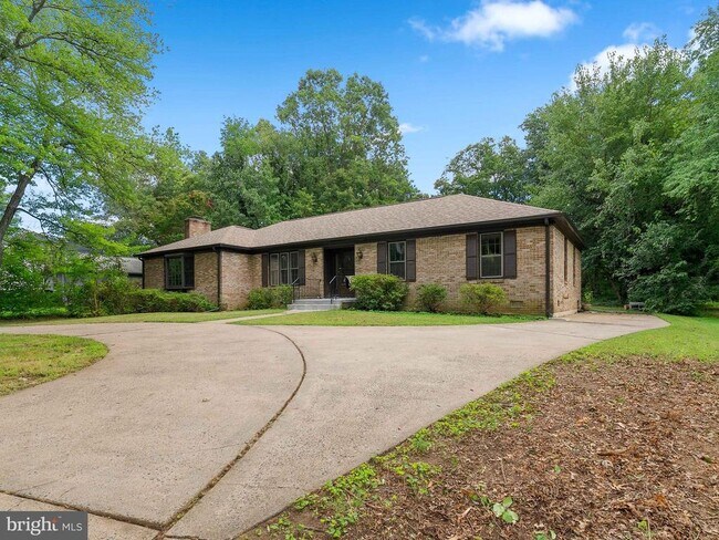 Building Photo - 7113 Judith Ave