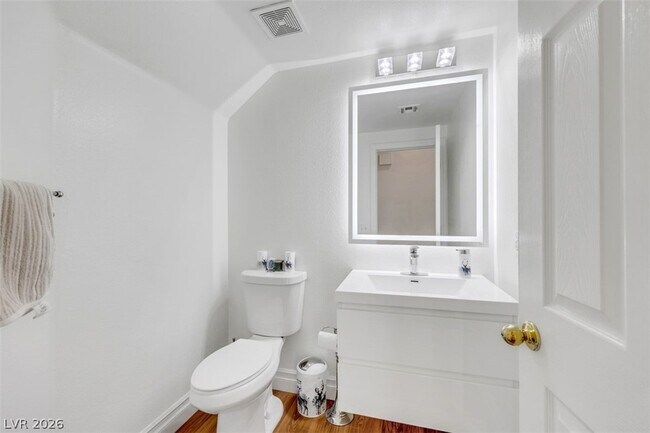 Building Photo - 4626 Camden Bridge St