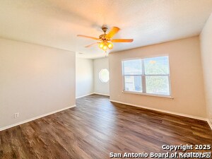 Building Photo - 115 McLennan Oak