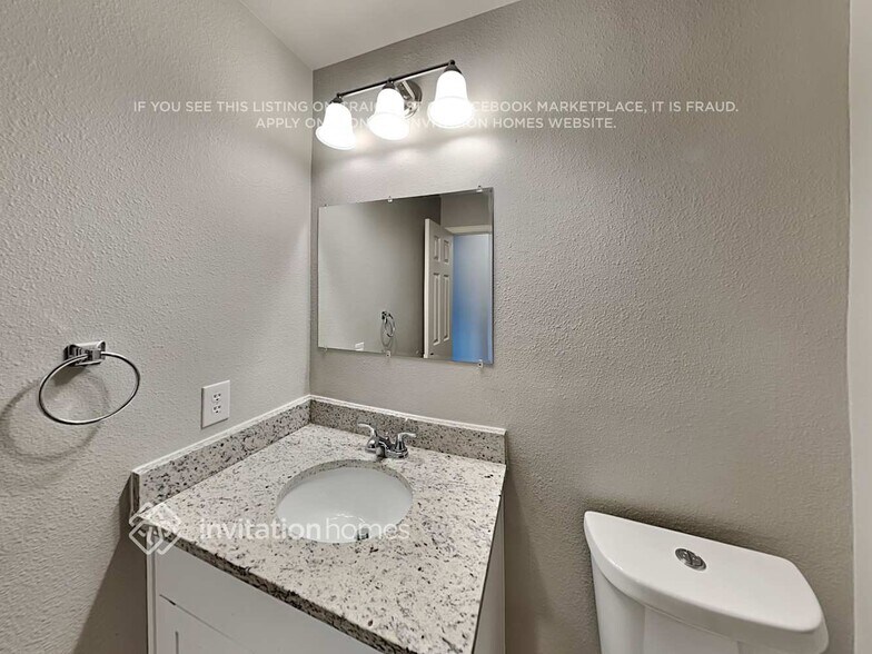 Building Photo - 4642 S Jasper St