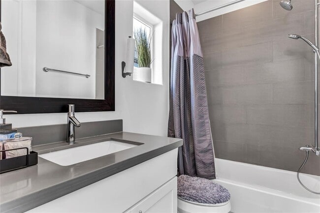 Building Photo - 4128 Willowbend Blvd