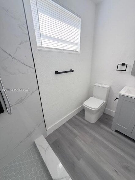 Building Photo - 275 NE 173rd St