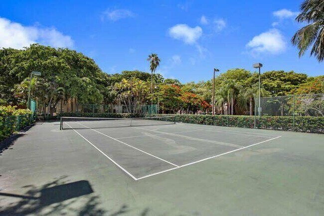 Building Photo - 1740 Palm Cove Blvd