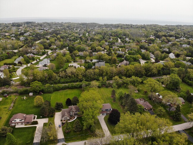 Building Photo - 10234 N La Cresta Dr