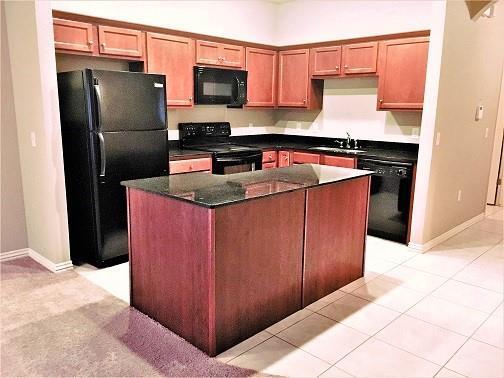 Building Photo - 3170 W Montrail Pl