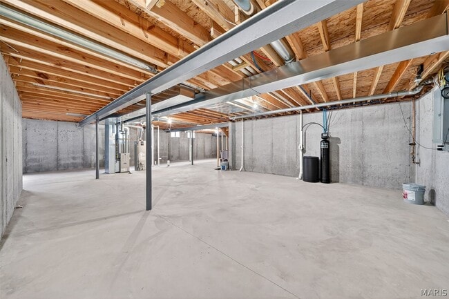 Building Photo - 203 Homestretch Ln