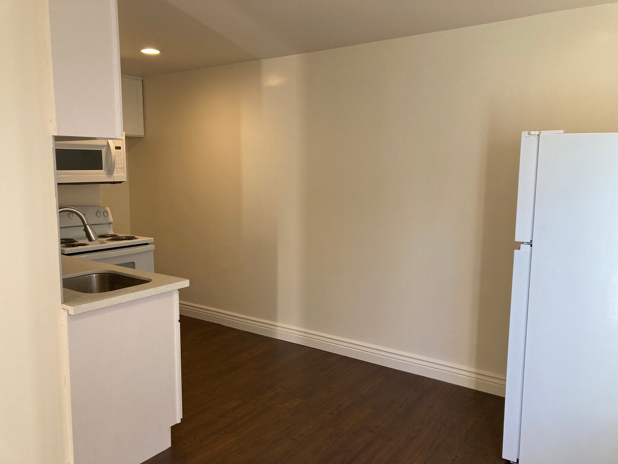Kitchen-alt - 4848 Tilden Dr