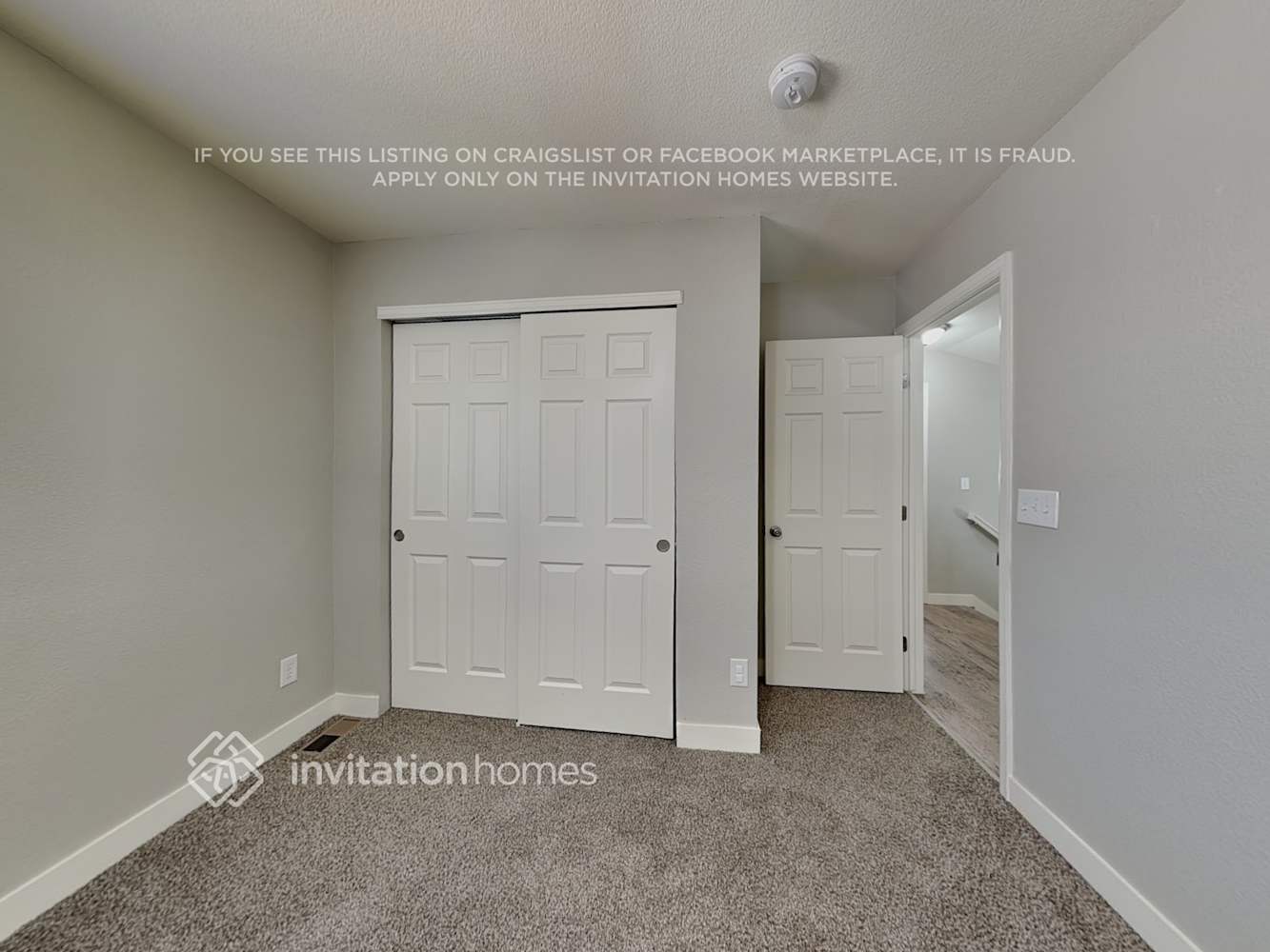 Building Photo - 8332 Meadowcrest Dr