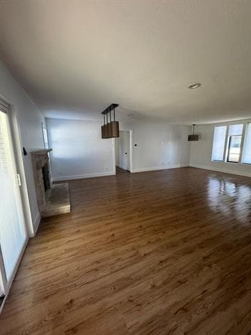 Building Photo - 6826 Kingsbury Dr