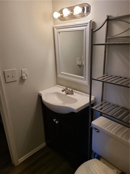 Building Photo - 3467 Highland Pine Way