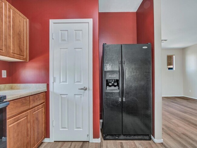 Building Photo - 22125 N 29th Ave