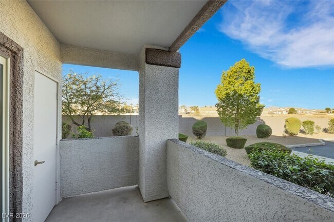 Building Photo - 7255 W Sunset Rd