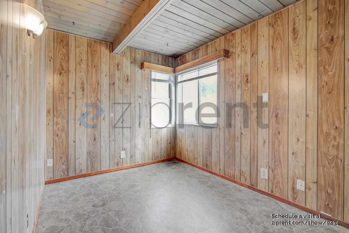 Building Photo - 160 Arcade Blvd