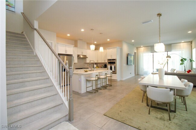 Building Photo - 14803 Loggerhead Dr