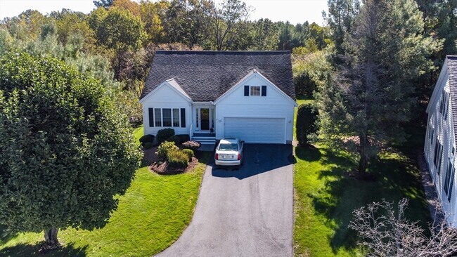 Building Photo - 37 Augusta Way