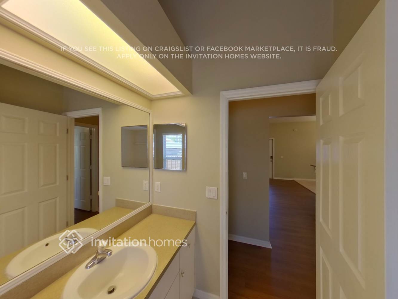 Building Photo - 194 Vermont Ave