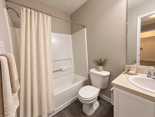 Building Photo - 4956 Wexford Trail