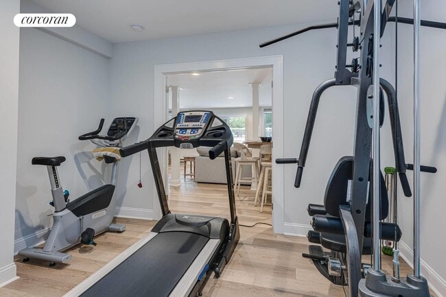 Building Photo - 2 Mountain Laurel Ln