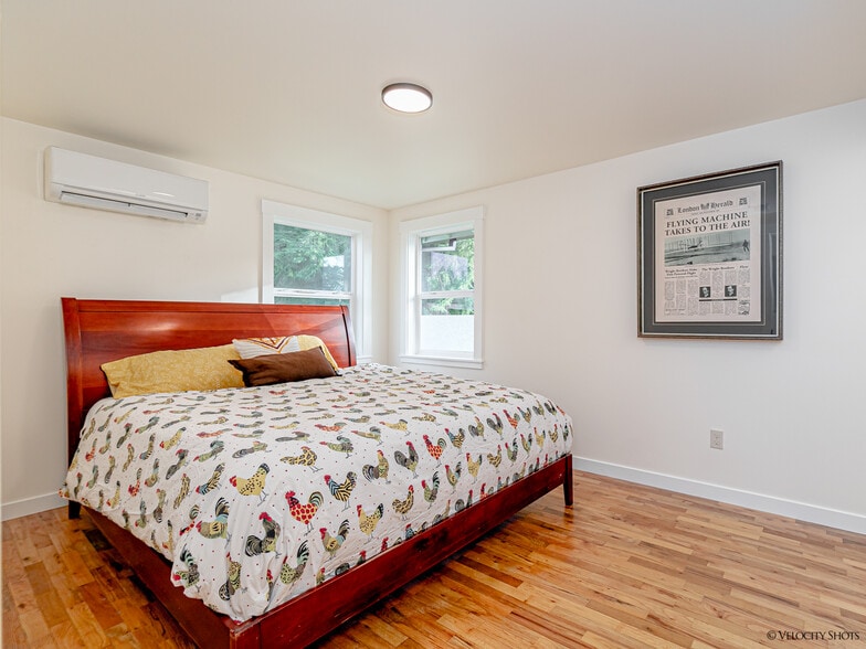 1st bedroom - 41441 SE Kitzmiller Road