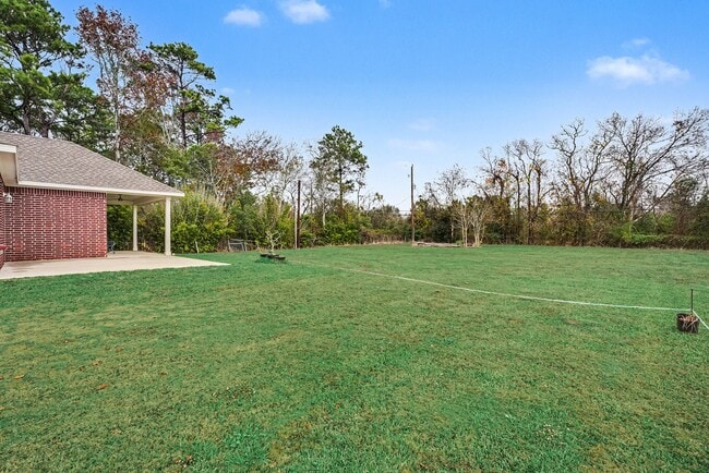 Building Photo - 3633 E Meadow Ln