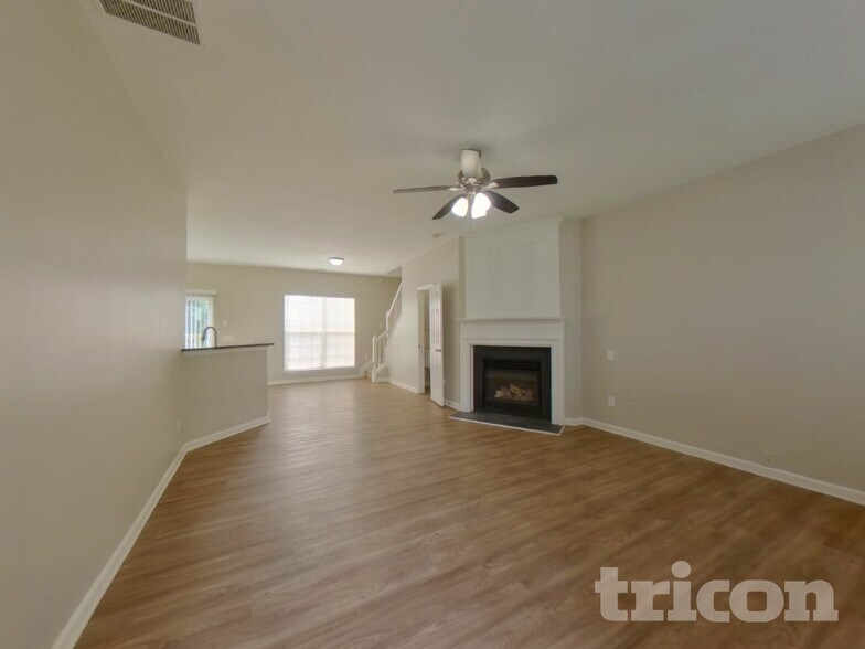 Building Photo - 10816 Rumson Ct