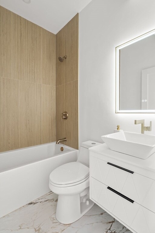 Building Photo - 100 Bennington St