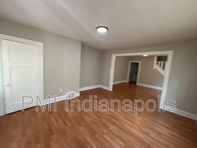 Building Photo - 310 N Riley Ave