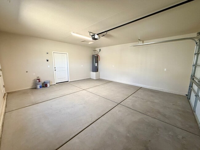 Building Photo - Beautiful 4-Bedroom Home for Rent in Cerba...