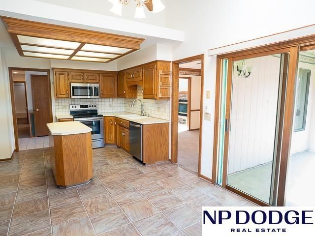 Building Photo - 109 Summerset Cir