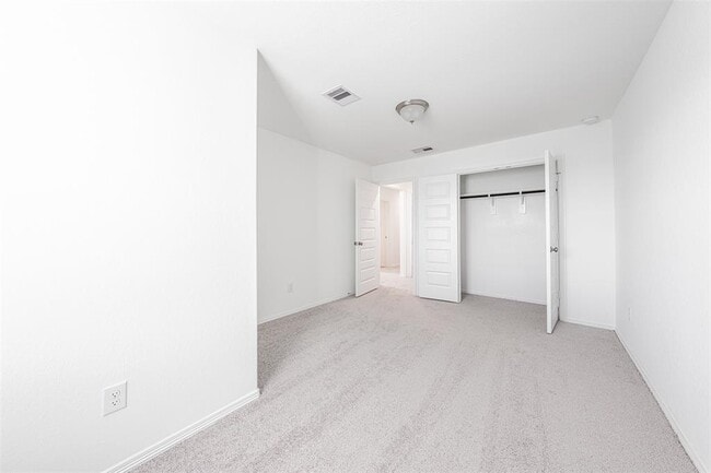 Building Photo - 5731 Tabula Rasa Dr