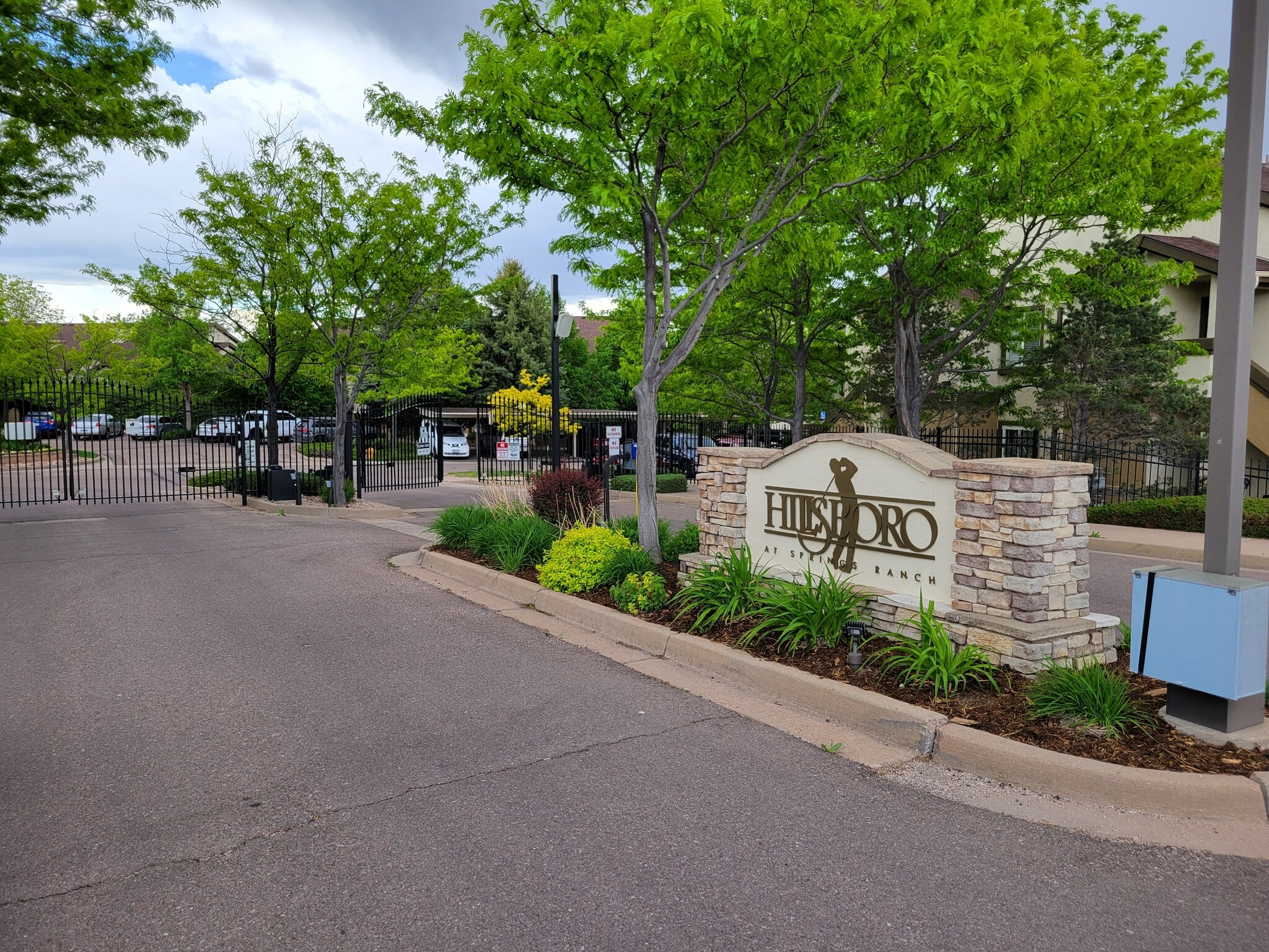 Gated Community - 3976 Riviera Grv