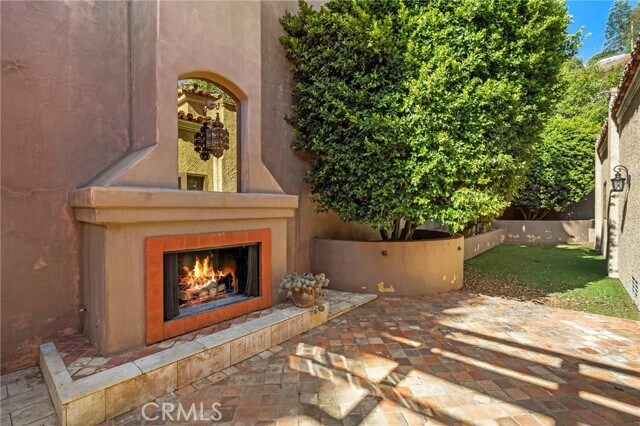 Building Photo - 1316 Beverly Grove Pl