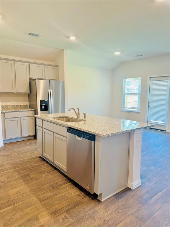 Building Photo - 150 Galanthus Ct