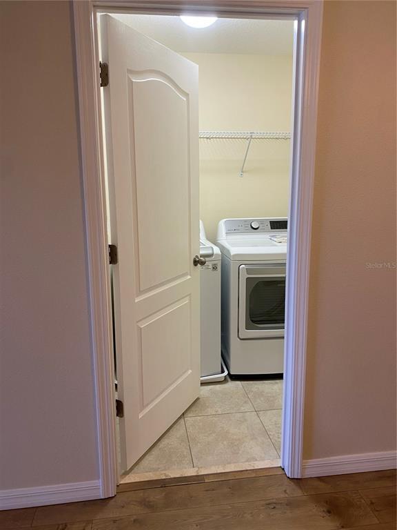 Building Photo - 12013 Greengate Dr