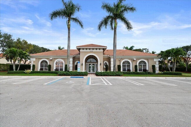Building Photo - 4241 Wellington Shores Dr