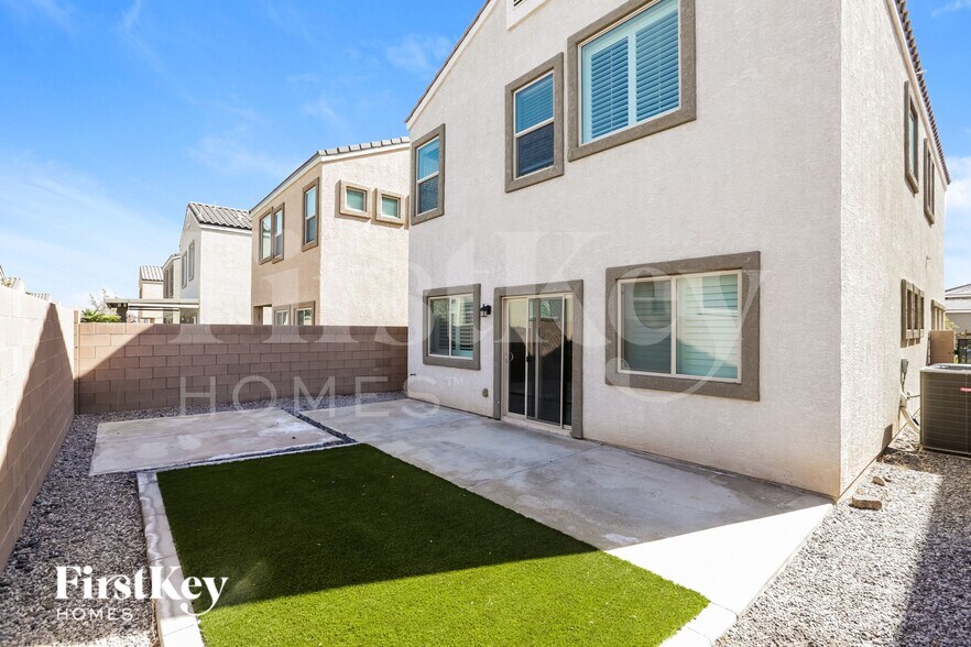 Building Photo - 1134 Aubrey Springs Ave