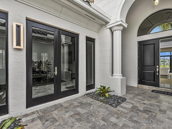 Building Photo - 16732 Strasbourg Ln