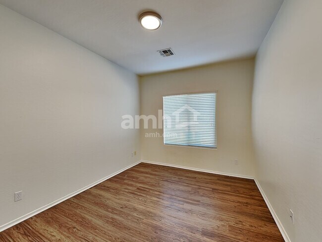 Building Photo - 16244 W Crenshaw Dr