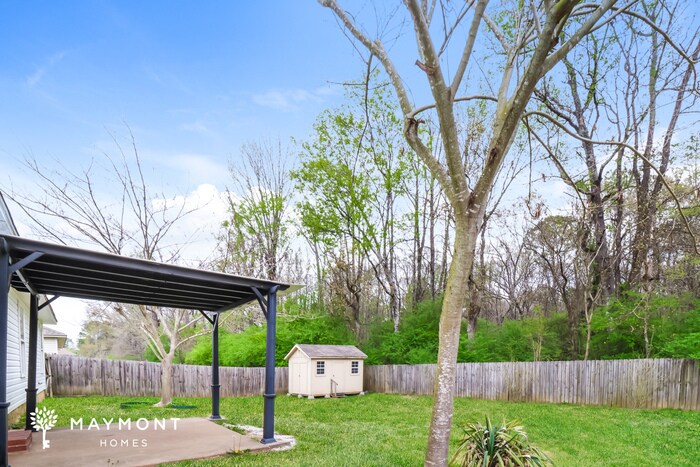 Building Photo - 239 Timberlake Dr