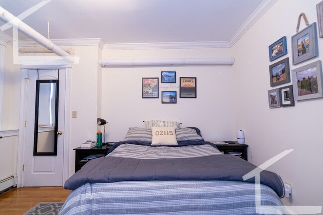 Building Photo - 19 Glenville Ave